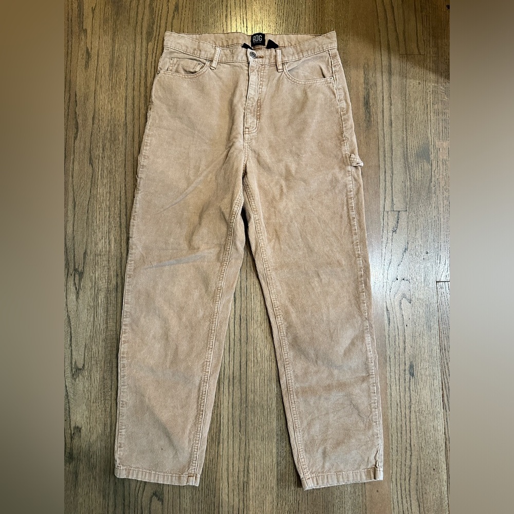 Urban Outfitters BDG Slim Straight Corduroy Pants-Size: 30-Tan